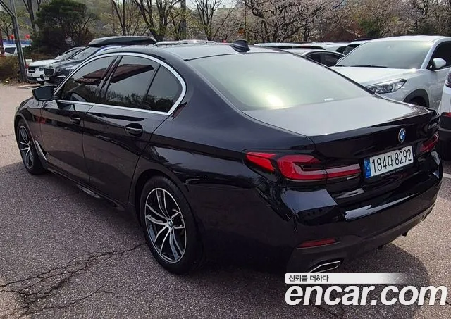BMW 5 Series (G30) id 2631935 из Кореи 18
