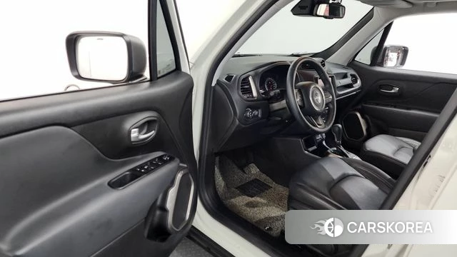 Jeep Renegade id 3954191 из Кореи 21