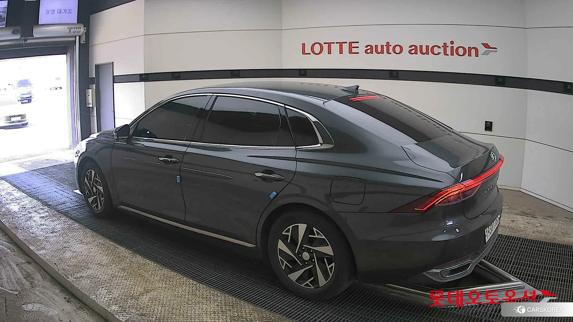 Hyundai Grandeur Hybrid id 3882011 из Кореи 37