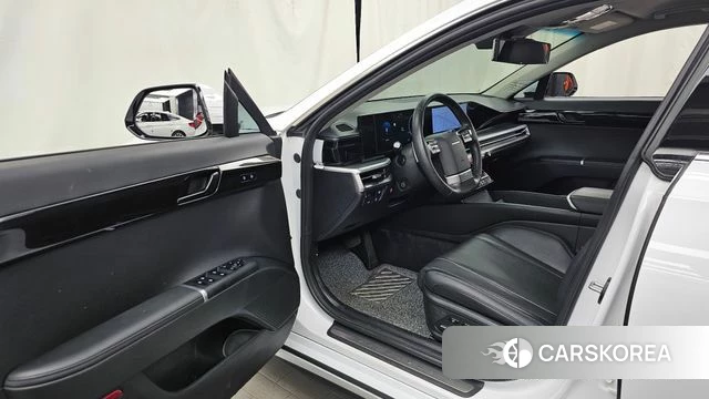 Hyundai Grandeur (GN7) id 4617665 из Кореи 32