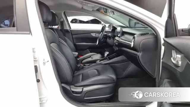 Kia Come New K3 id 2999329 из Кореи 20