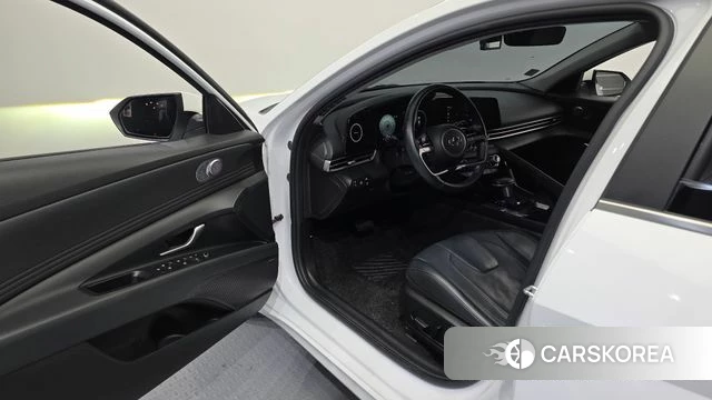 Hyundai Avante Hybrid (CN7) id 3833683 из Кореи 20