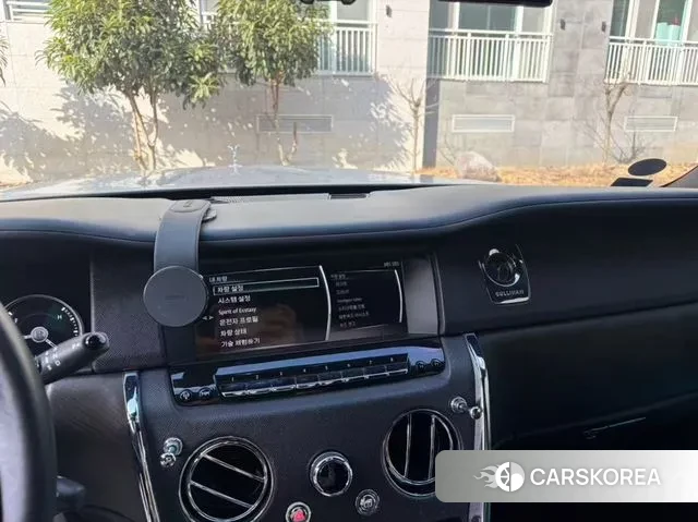 Rolls-Royce Cullinan id 3468283 из Кореи 10