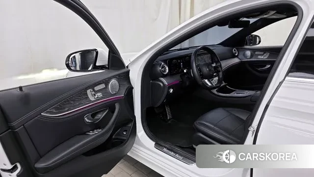 Mercedes-Benz E-Class W213 id 3722808 из Кореи 20