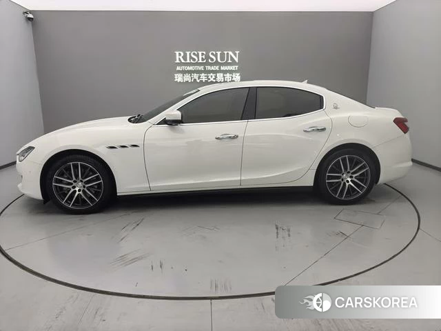 Maserati Ghibli id 4238065 из Китая 17