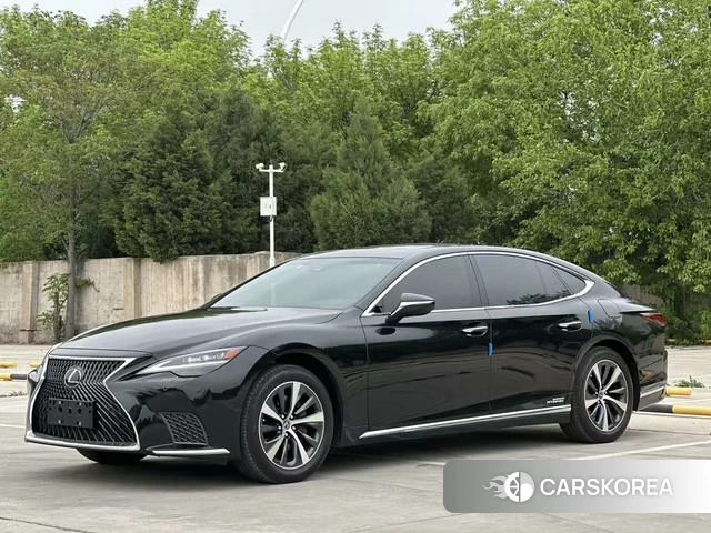 Lexus LS id 4300448 из Китая 19