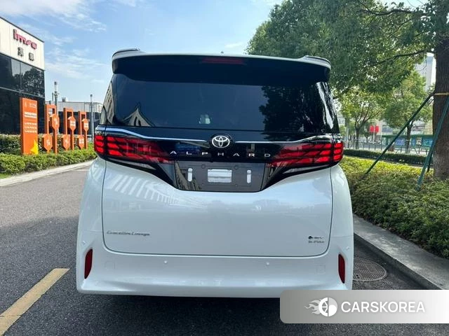 Toyota Elfa id 4262527 из Китая 12