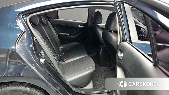 Kia The New K3 id 3894312 из Кореи 20