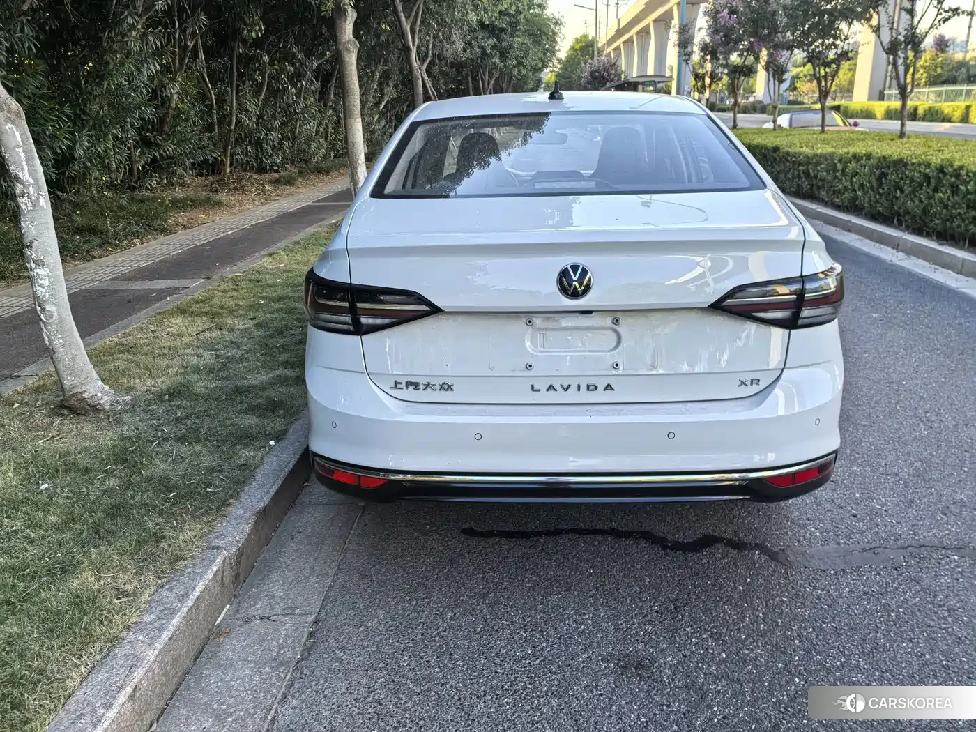Volkswagen Lavida id 4681136 из Китая 15