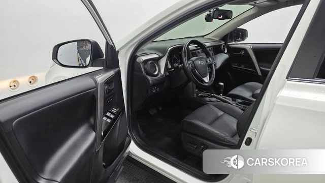 Toyota RAV4 id 3867264 из Кореи 20