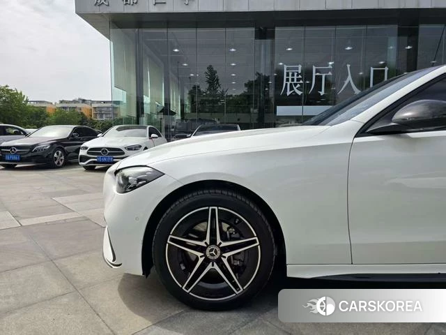 Mercedes-Benz Class C id 4291100 из Китая 21