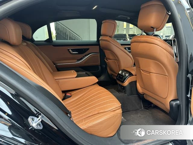 Mercedes-Benz S-class id 4265577 из Китая 21