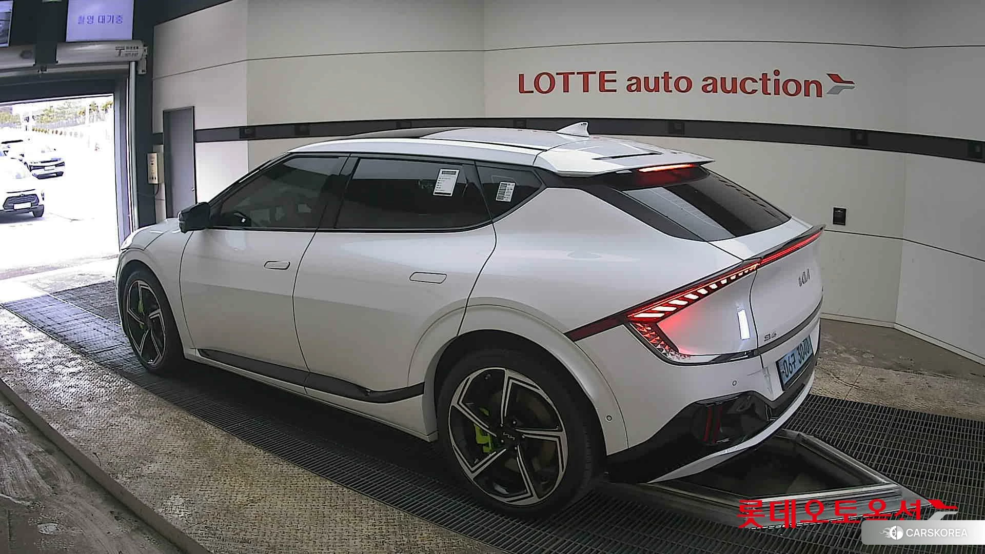 Kia EV6 GT id 3869319 из Кореи 36