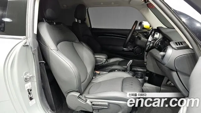 Mini Cooper Electric id 2935465 из Кореи 20