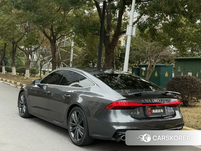 Audi A7 id 4259771 из Китая 10