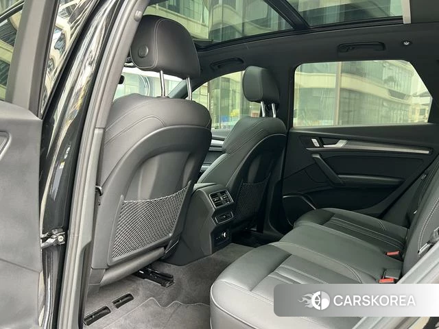 Audi Q5L id 4290693 из Китая 30