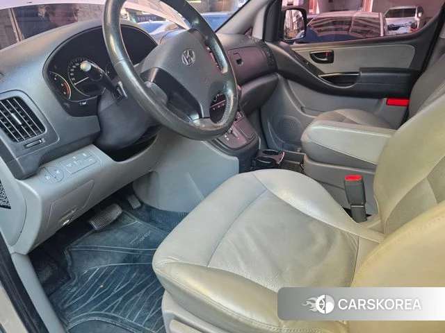 Hyundai The New Grand Starex id 3853646 из Кореи 15