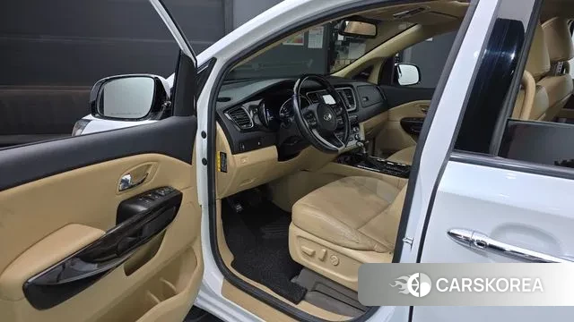 Kia The New Carnival id 3418256 из Кореи 20