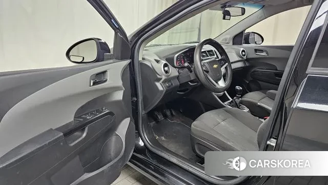 Chevrolet (GM Daewoo) The New Aveo Hatchback id 3375331 из Кореи 20