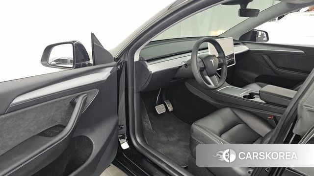 Tesla Model Y id 4480511 из Кореи 30