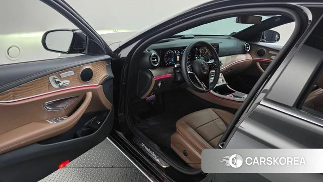 Mercedes-Benz E-Class W213 id 4682142 из Кореи 34
