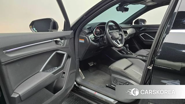 Audi Q3 (F3) id 4696980 из Кореи 38