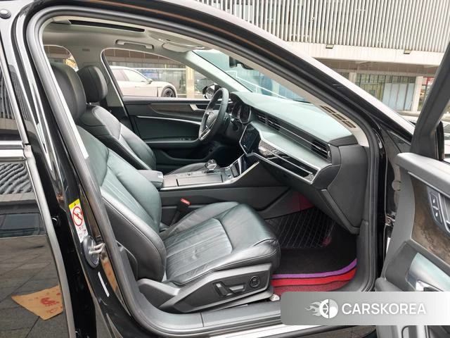 Audi A6L id 4278485 из Китая 17
