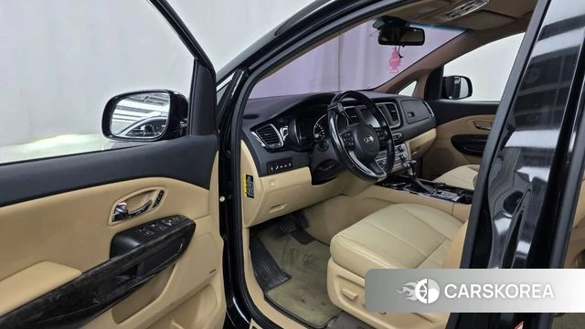 Kia The New Carnival id 4626050 из Кореи 20