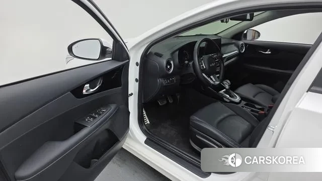 Kia The New K3 2nd generation id 3555547 из Кореи 20