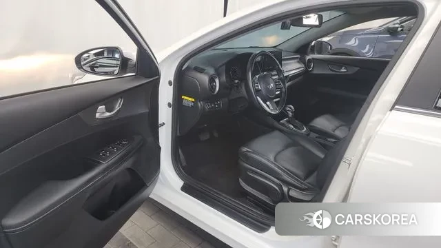 Kia Come New K3 id 3357261 из Кореи 20