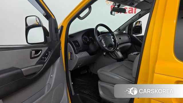 Hyundai The New Grand Starex id 4477250 из Кореи 30