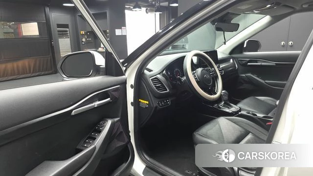Kia Seltos id 4873079 из Кореи 29