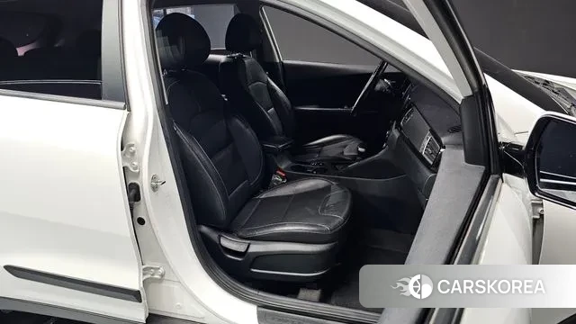 Kia Niro id 3703888 из Кореи 20