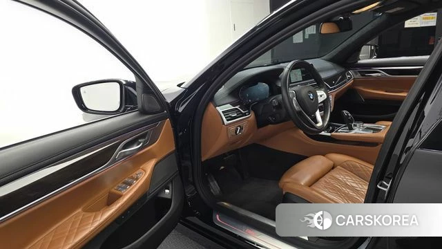 BMW 7 Series (G11) id 4692498 из Кореи 19
