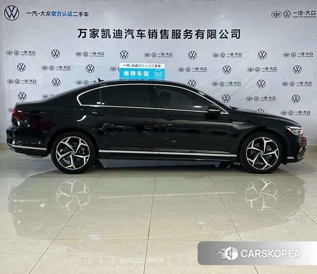 Volkswagen Magotan id 4256014 из Китая 34