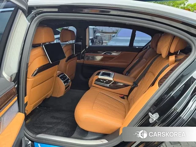 BMW 7 Series (G11) id 3060369 из Кореи 20