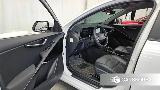 Kia Di Ol Nu Niro id 4893811 из Кореи 33