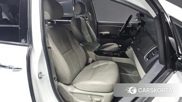 Kia The New Carnival id 3703806 из Кореи 20