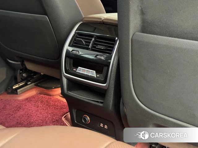 BMW X7 id 4258716 из Китая 31