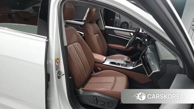 Audi A6 (C8) id 2885877 из Кореи 20