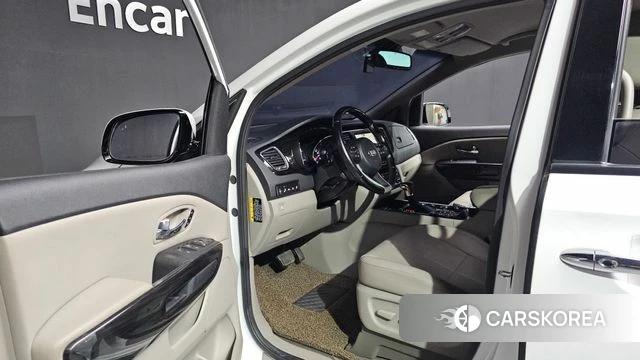 Kia The New Carnival id 4694033 из Кореи 37