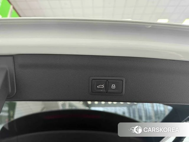 Audi Q3 id 4392153 из Китая 23