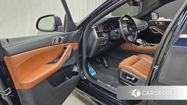 BMW X6 (G06) id 4428981 из Кореи 32