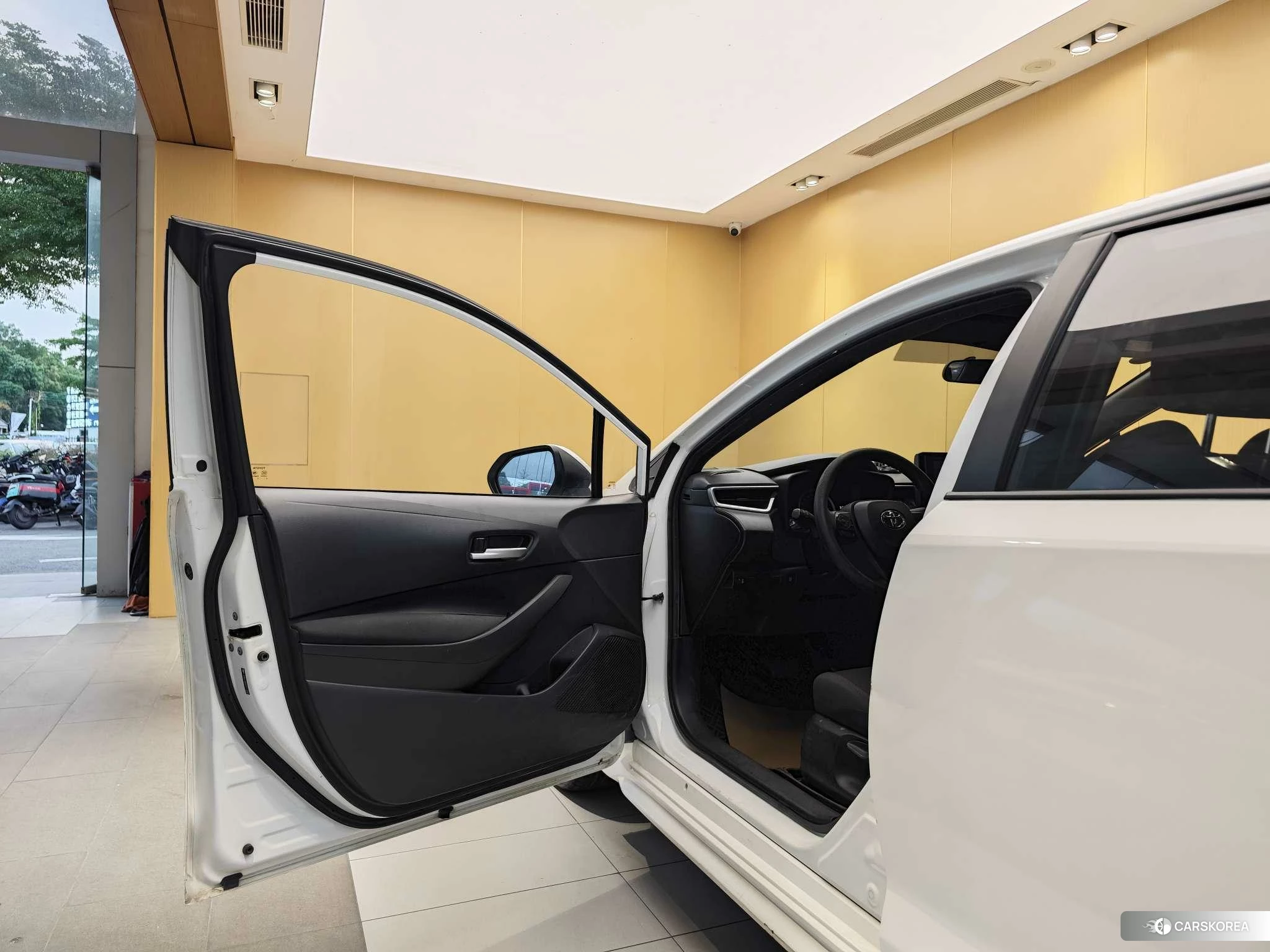 Toyota Lei Ling id 4487289 из Китая 35
