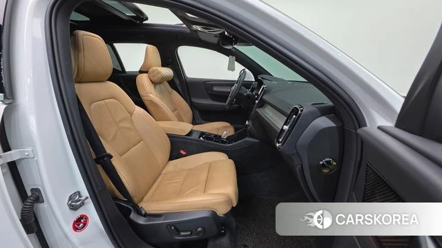 Volvo XC40 id 4848870 из Кореи 33