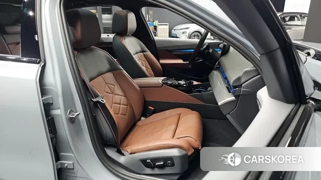 BMW 5 Series (G60) id 3502376 из Кореи 20