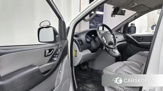 Hyundai The New Grand Starex id 3368804 из Кореи 20