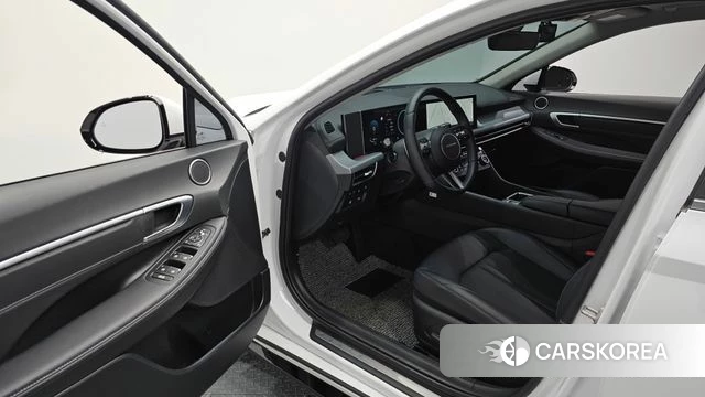 Hyundai Sonata D Edge (DN8) id 4591374 из Кореи 31