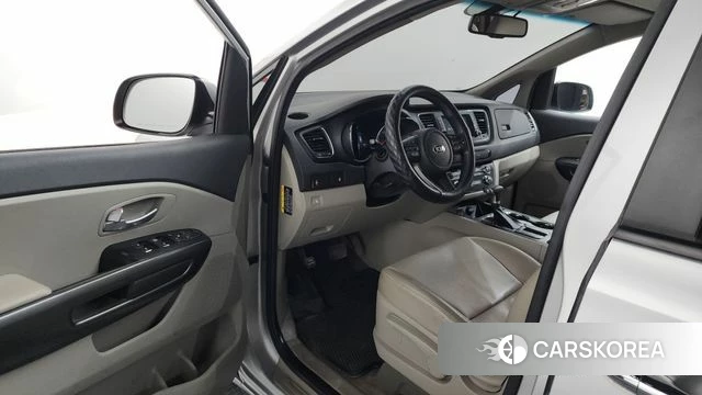 Kia The New Carnival id 4490385 из Кореи 32