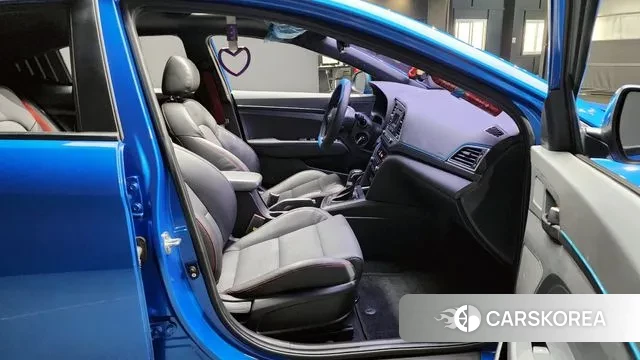 Hyundai Avante AD id 3050785 из Кореи 20